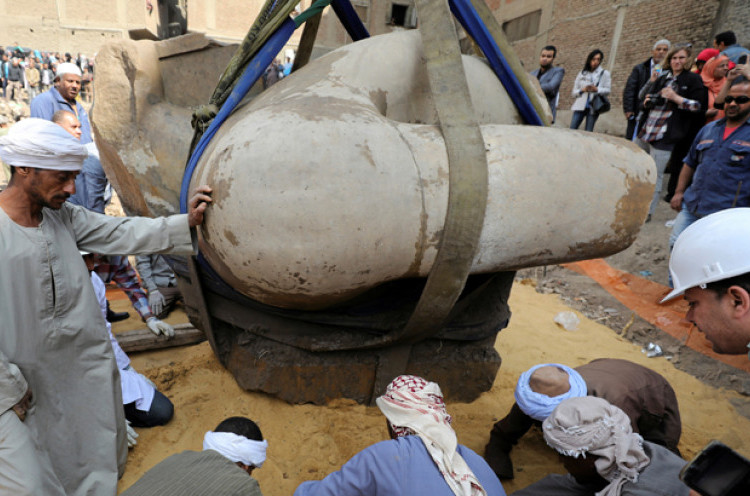 Mesir Resmi Tampilkan Patung Ramses II Seberat 75 Ton