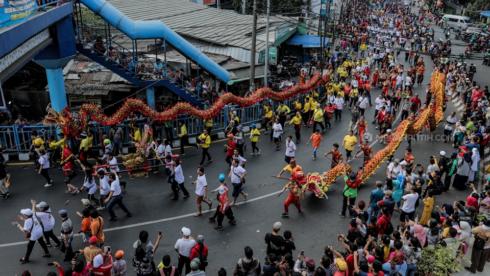 Kemeriahan Kirab Budaya dan Ruwat Bumi di Kota Tangerang