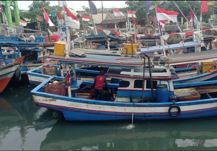 Erupsi Gunung Anak Krakatau Bikin Ikan Kabur, Nelayan Pandeglang Terpaksa Gantung Jaring