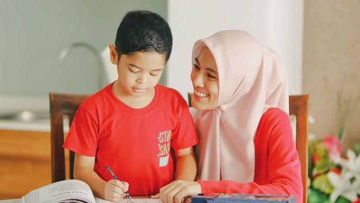 Tips Alyssa Soebandono Hadapi Anak yang Pilih-Pilih Makanan