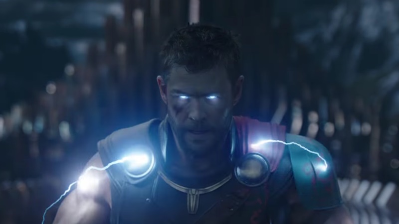 5 Superhero Ini Menyia-Nyiakan Kemampuan Rahasianya di Film