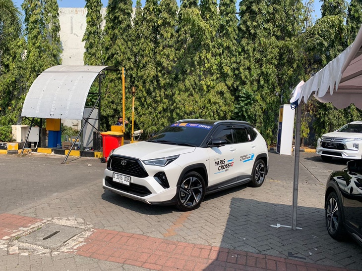 Waktunya Test Drive Kendaraan Impian di GIIAS Surabaya 2023