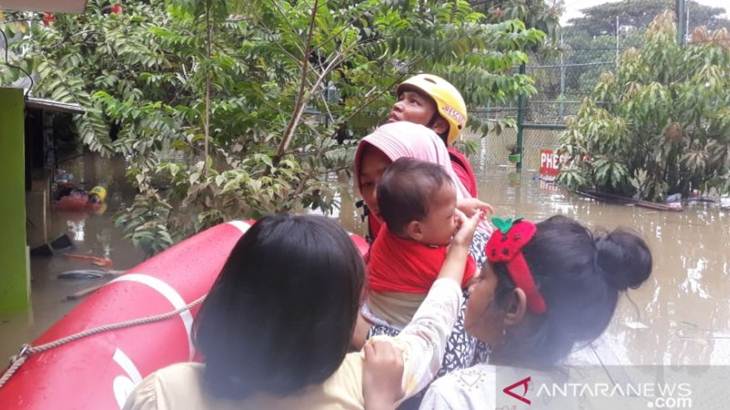 Sudin PKP Jakarta Barat Temukan Dua Korban Tewas akibat Banjir