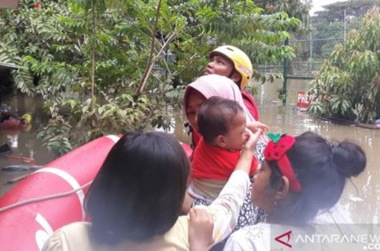 Sudin PKP Jakarta Barat Temukan Dua Korban Tewas akibat Banjir