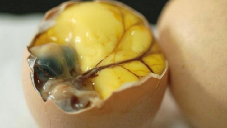 Embrio Bebek menjadi hidangan spesial di Nanjing (Foto: China Underground)