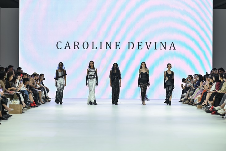 3 Desainer Jadi Juara Lomba Perancang Mode 2023 di Jakarta Fashion Week