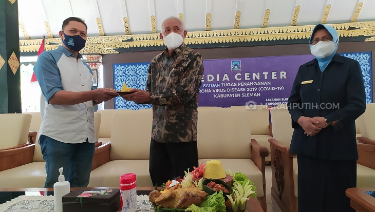 Bupati Sleman Minta Pers Jaga Penyebaran Informasi Valid COVID-19