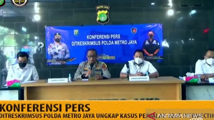 Sejumlah Pimpinan Perusahaan Jadi Tersangka karena Paksa Karyawan Ngantor