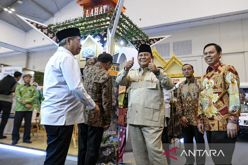 Prabowo Senang Bupati Bangun Irigasi, Produksi Pangan Tetap Naik Saat Hadapi Musim Kering