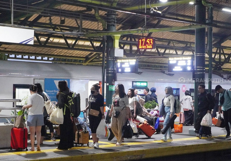 Pemerintah Diminta Manfaatkan Kereta Api Tekan Biaya Logistik