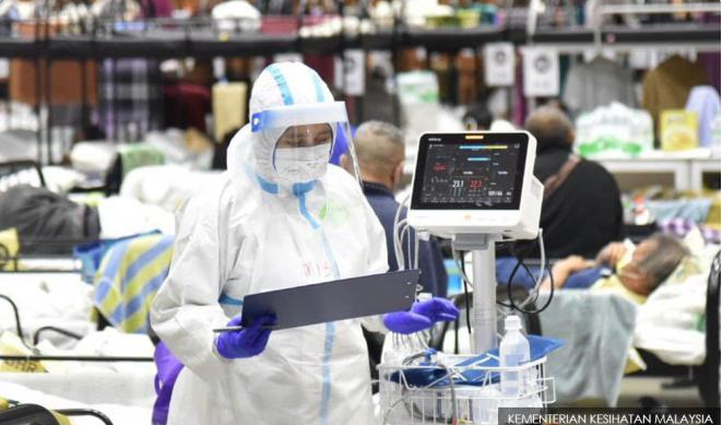  [Hoaks atau Fakta]: Pasien COVID-19 di Malasysia Dirawat di Tepi Jalan Dekat Rumah Sakit