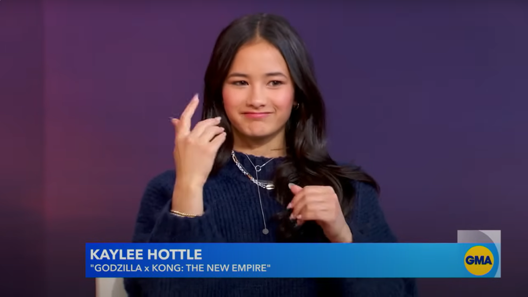 Aktris Tuli 'Godzilla x Kong: The New Empire' Beri Pesan Semangat ke Kawan Disabilitas