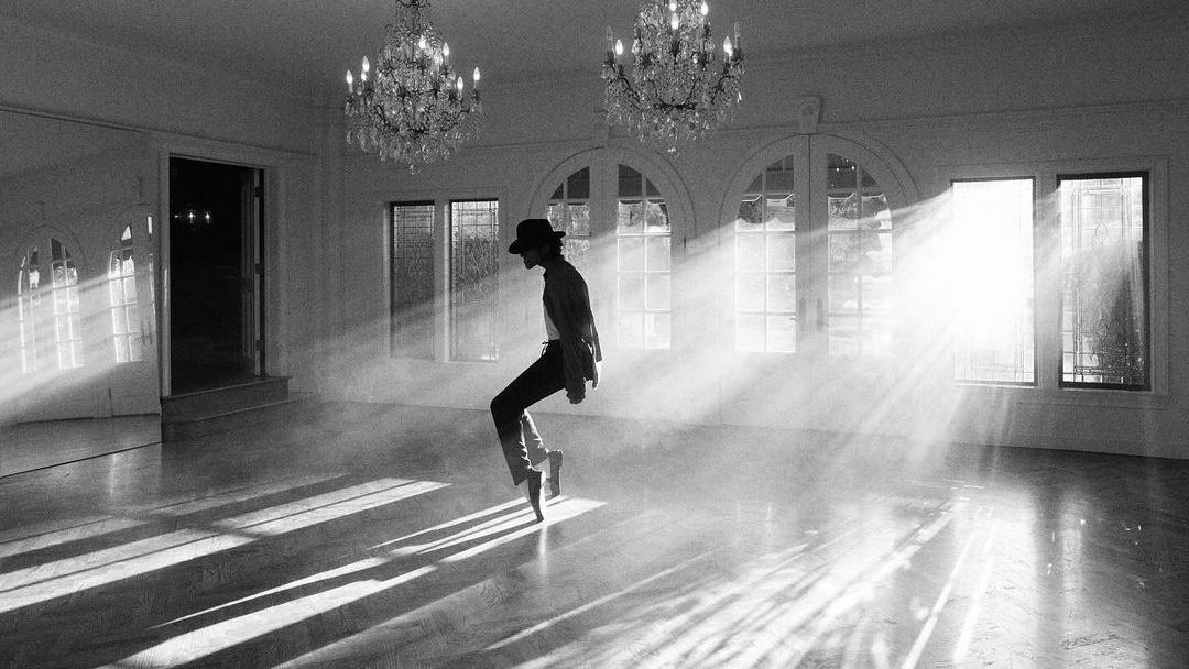 Film Biografi Michael Jackson Ditunda Perilisannya hingga 2026
