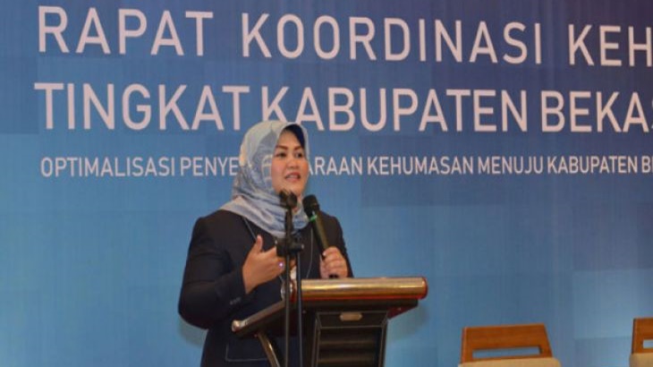Bupati Bekasi Neneng Hasanah Yasin