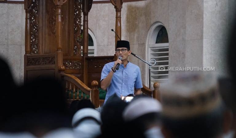  Ikut Bersimpati, Sandiaga Doakan Kesembuhan Ani Yudhoyono