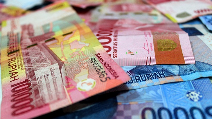 Tips Ciamik Para Travelers, Begini Cara Aman Membawa Uang Tunai Saat Melancong! 