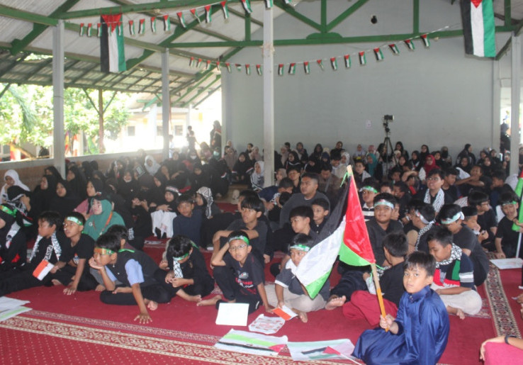 Sekolah Alam Al-Fazza Gelar Aksi Solidaritas untuk Palestina