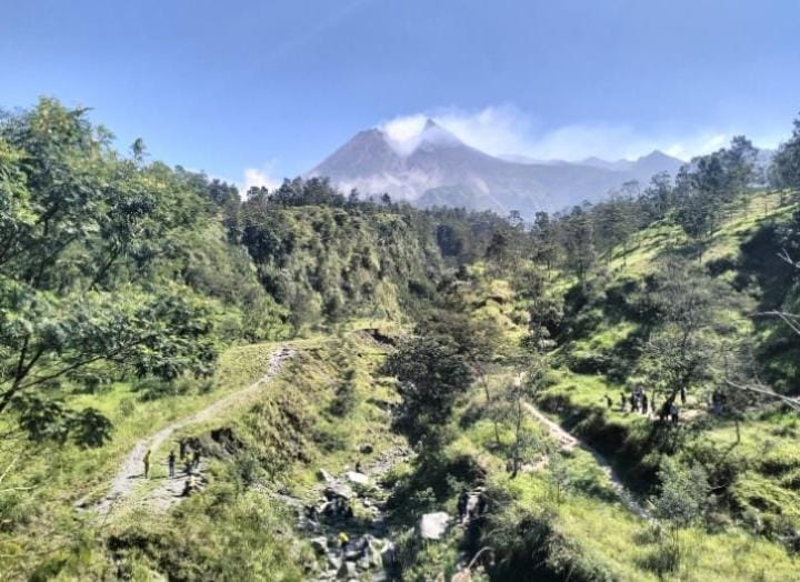 Pendaki Asal Sleman Hilang di Gunung Merapi, Padahal Sudah Ada Larangan Naik