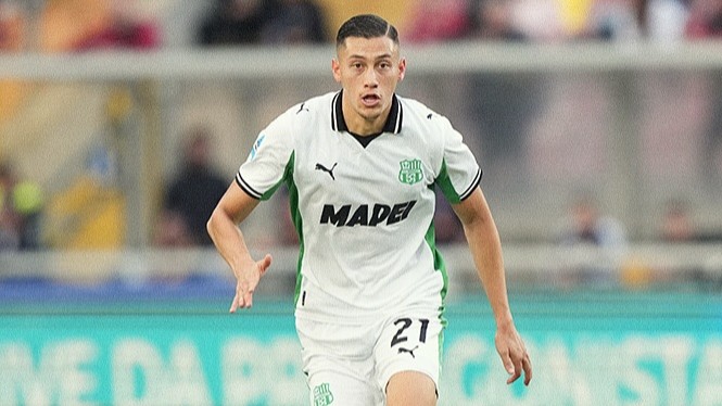 Jay Idzes berpeluang tampil di laga Sassuolo vs AS Roma