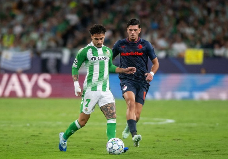 'Lord' Antony Ngambek Diganti saat Real Betis Kalahkan Feyenoord, Pellegrini Tak Ambil Pusing