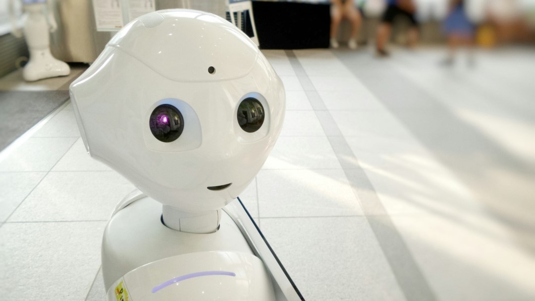 Robot Lakukan Operasi Bedah di Luar Angkasa