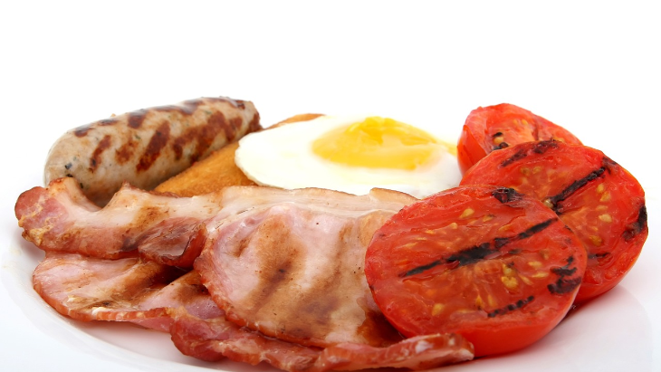 Asal Muasal Kata Bacon, Sarapan Favorit Pangeran Harry