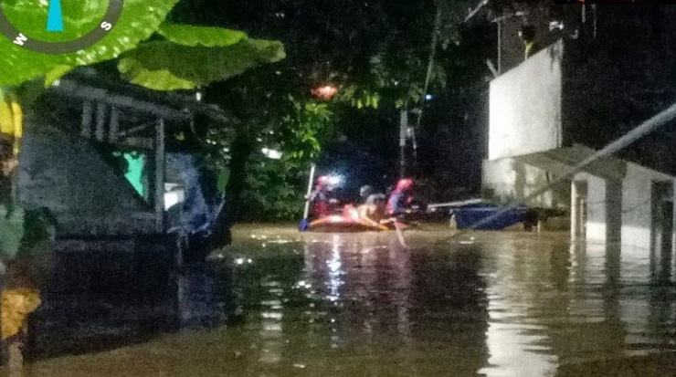 28 Warga Pejaten Timur Dievakuasi Akibat Banjir
