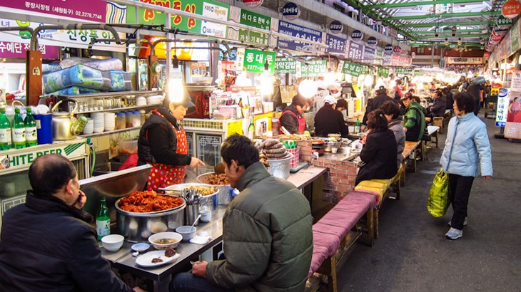 gwangjang market