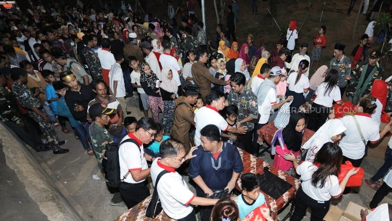 Dua Ribu Orang Ramaikan Sahur Bersama INTI dan Sinta Wahid di Kalijodo 