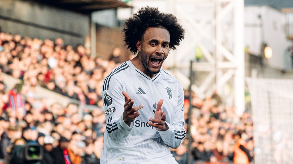 Joshua Zirkzee kembali cetak gol untuk Manchester United