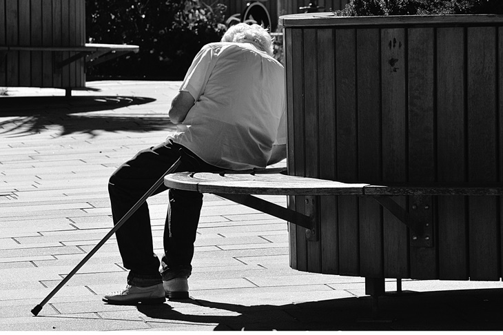 Penelitian: Kurang Tidur Membuat Orang Tidak Menyukaimu