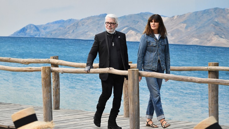 Dari Fendi sampai Chanel, ini Kejeniusan Karl Lagerfeld di Industri Mode Dunia