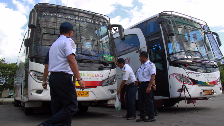 Djarot Larang Bus Tak Layak Jadi Angkutan Lebaran