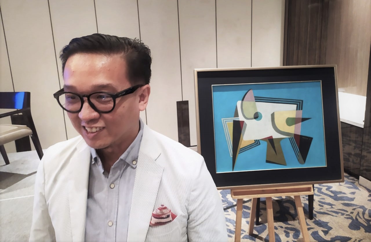 Gelaran Kelima Art Moments Jakarta Hadirkan Lukisan Monumental Handrio dan Karya Gigantik I Made Wianta