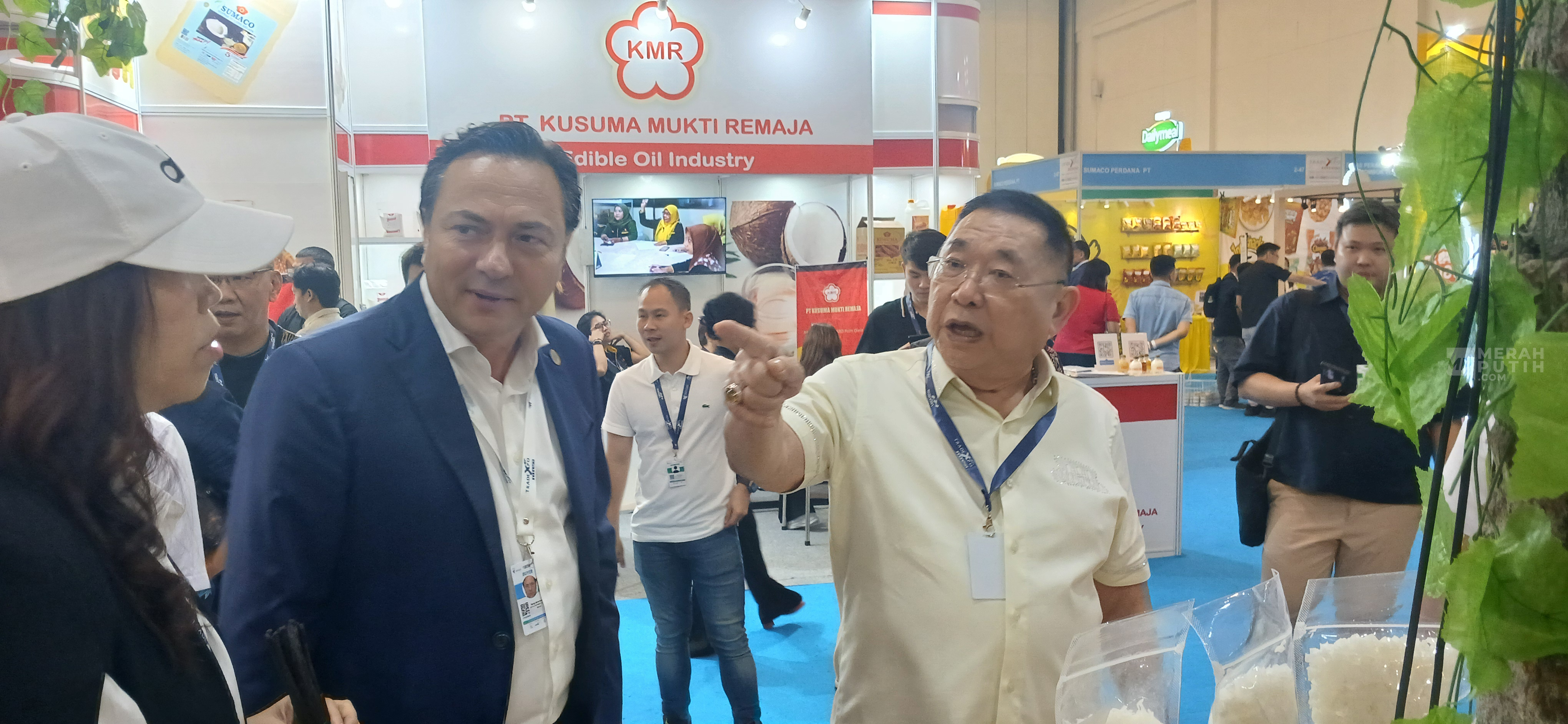 Ekspor Kelapa Bulat Meningkat, Jerry Hermawan Lo Ingatkan Pentingnya Hilirisasi Dalam Negeri