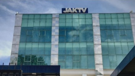 Eks Direktur JakTV Tian Bahtiar Divonis Bebas, Hakim Tegaskan Perlindungan Hukum terhadap Karya Jurnalistik
