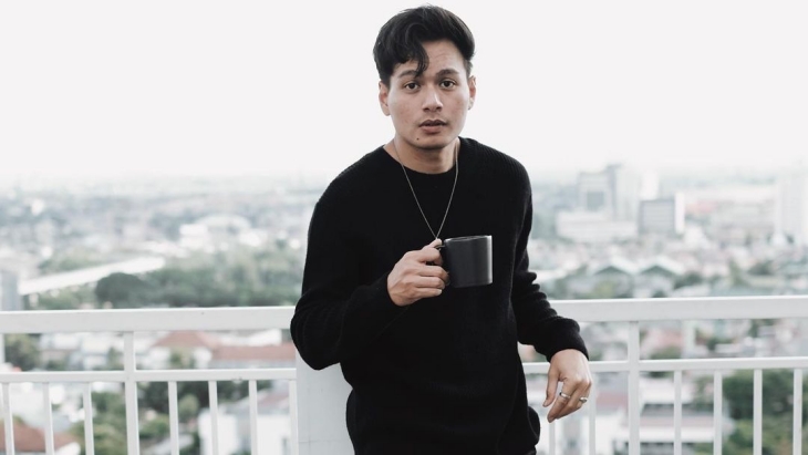 Rendy Pandugo Siapkan Konser Luring Pertamanya di 2021