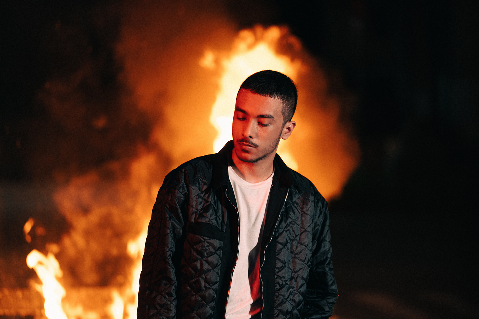 Aziz Hedra Lengkapi Karyanya lewat Debut Album 'Lesson Learned'