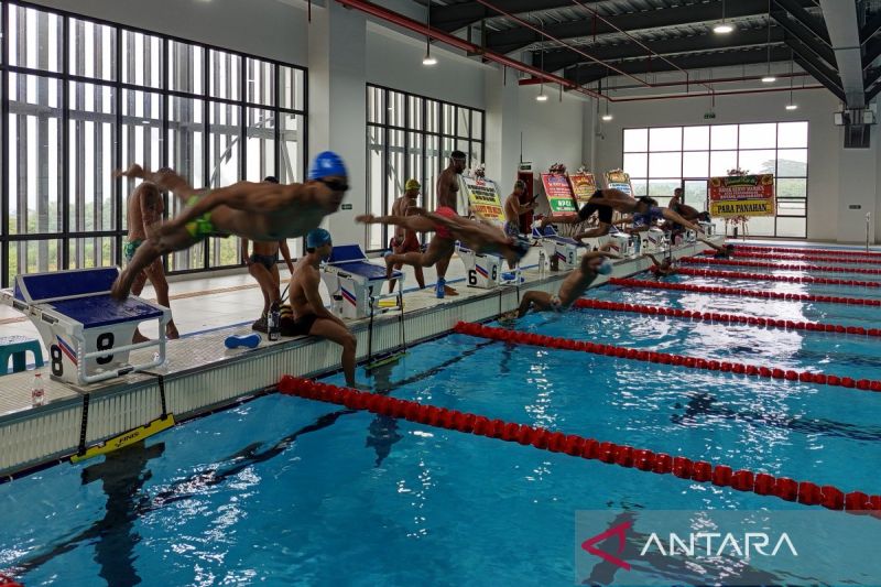 Juara! Siti Alfiah Sumbang Medali Emas Pertama dari Cabang Para Renang di Para Games 2025