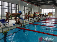 Juara! Siti Alfiah Sumbang Medali Emas Pertama dari Cabang Para Renang di Para Games 2025