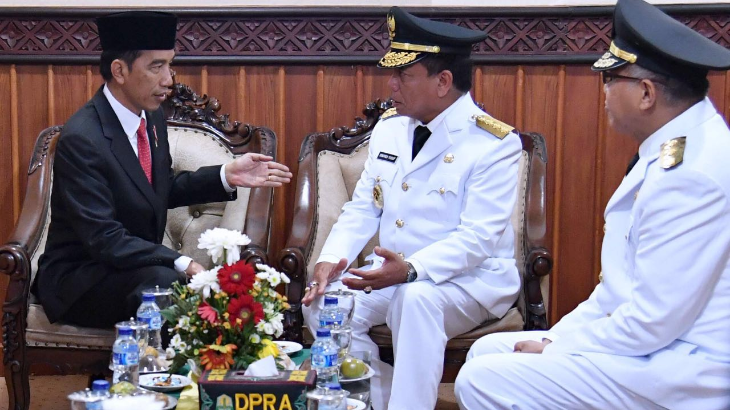 Presiden Jokowi Terima Gubernur dan Wakil Gubernur Aceh di Istana 