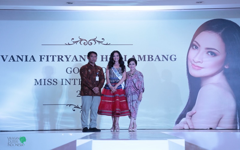 Puteri Indonesia Vania Herlambang
