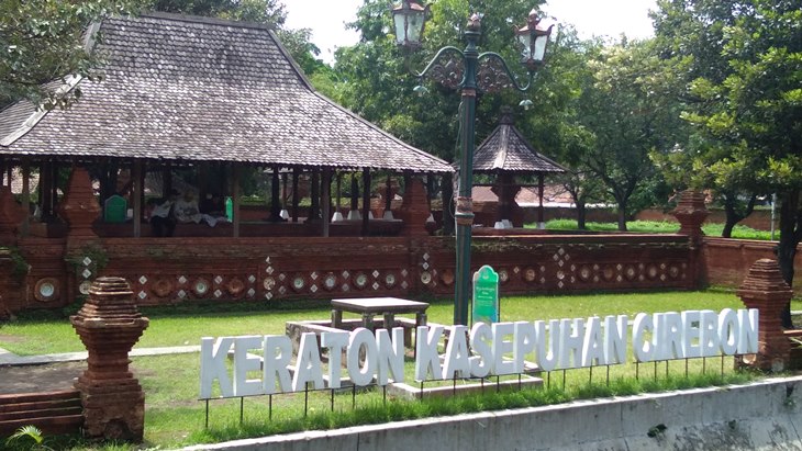 keraton kasepuhan