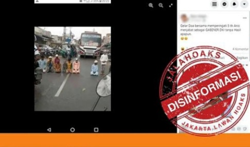 [HOAKS atau FAKTA]: Anak-anak Solat di Jalan Peringati 5 Tahun Jabatan Anies