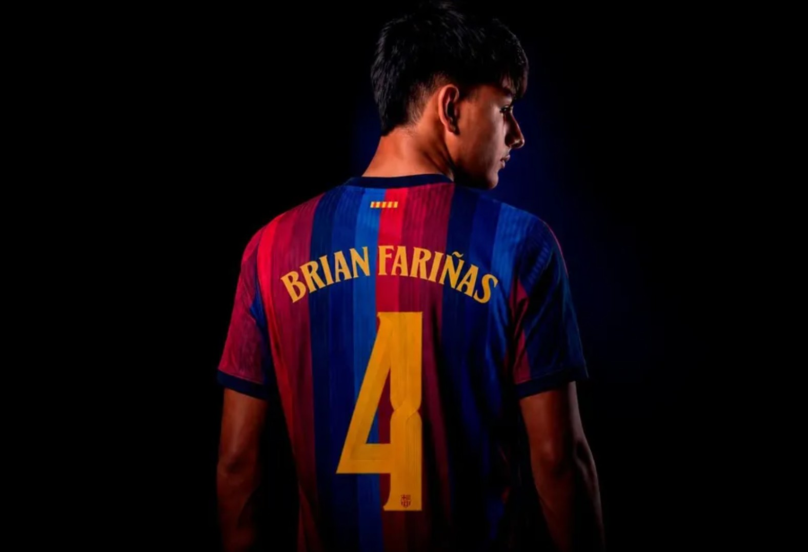 Dari La Masia ke Tim Utama Barcelona, Brian Farinas Ukir Sejarah Warisi Nomor 4