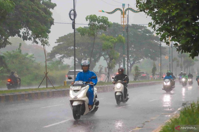 Warga Bekasi Terutama di Wilayah Rawan Banjir Diimbau Tingkatkan Kewaspadaan