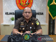 Tim 9 Geledah Rumah di Bandung Diduga Milik Tersangka Nurman Herin Terkait Kasus Febrie Adriansyah