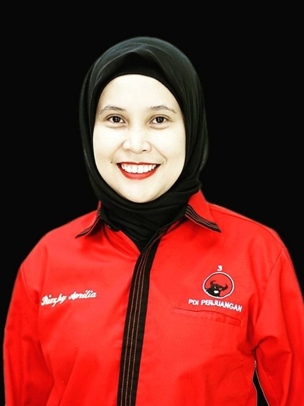 PDIP Riezky Aprilia