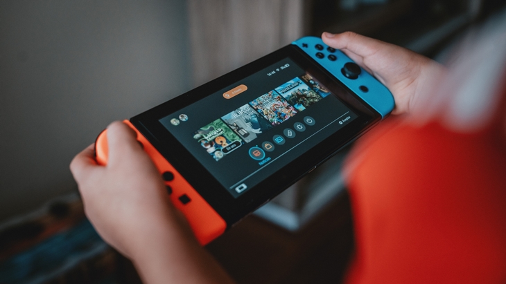 Penjualan Switch Melemah, Laba Nintendo Turun