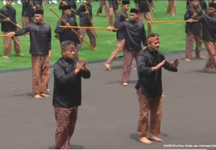 Duet Maut Iko-Eko Guncang Istana Negara, Aksi Pencak Silatnya Bikin Prabowo 'Ngangguk-Ngangguk' dan Jutaan Pasang Mata Ternganga
